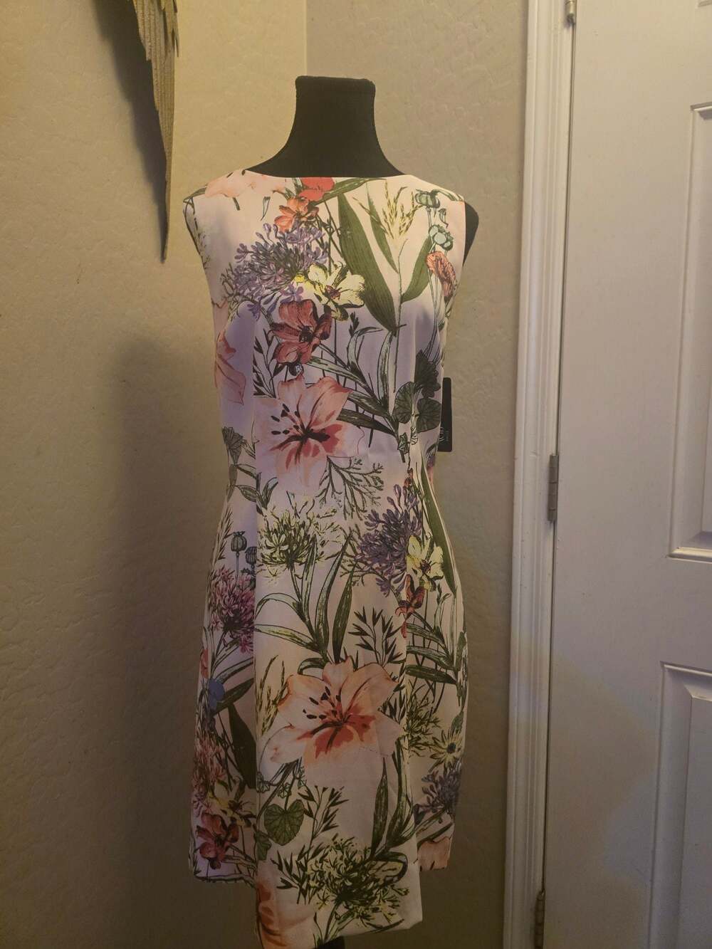 AGB Sleeveless Floral Print Sheath Dress Size 14 NWT